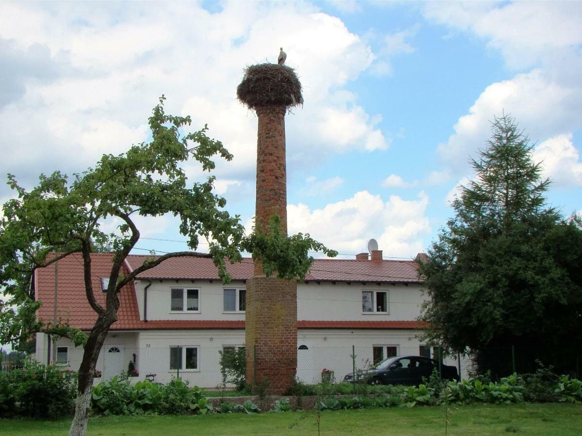 Pokoje Przy Kominie Piecki  Exteriér fotografie