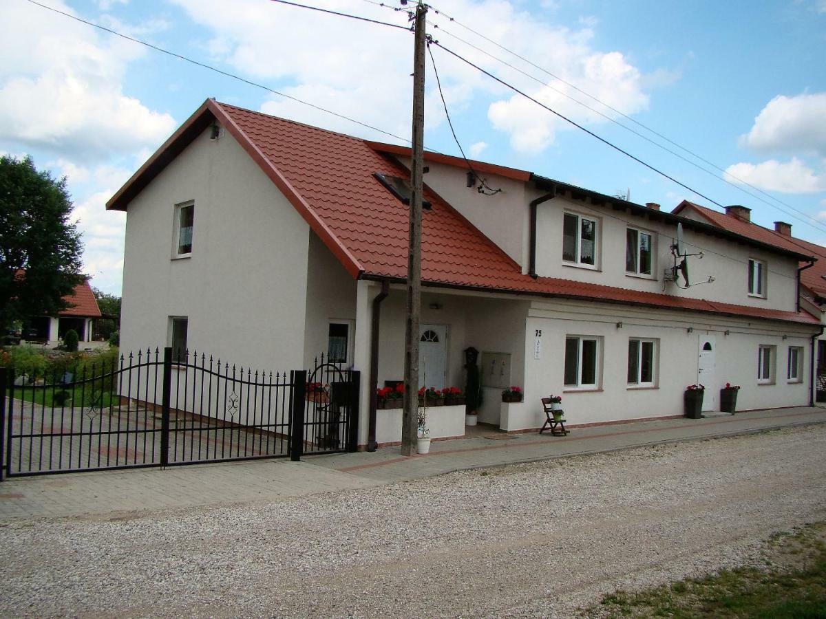 Pokoje Przy Kominie Piecki  Exteriér fotografie